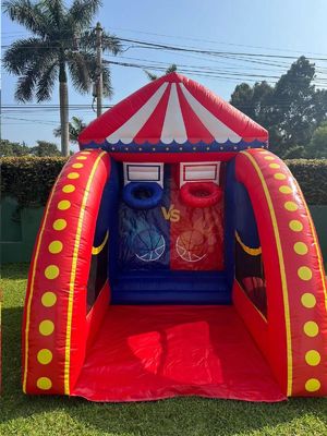 PVC-opblaasbaar balspel met prelaten Carnavalsactiviteiten voor het park
