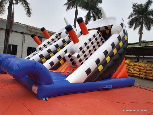 Scheepsstijl Dubbelzijdige opblaasbare glijbanen met golfstopper