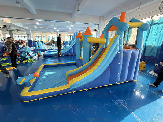 Polyester Oxford opblaasbare blauwe en oranje waterglijbaan voor kinderen pretpark